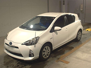TOYOTA AQUA 2014