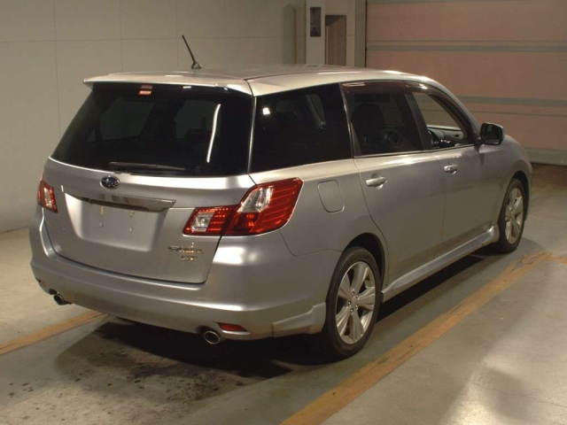 SUBARU EXIGA 2014