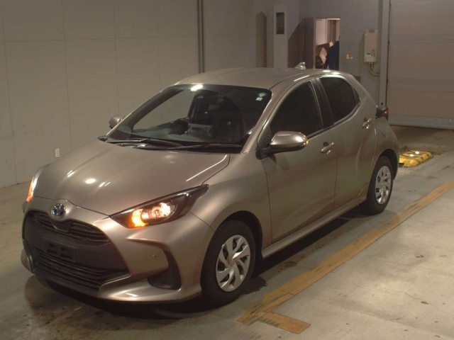 TOYOTA YARIS 2021