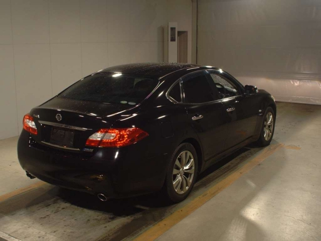 NISSAN FUGA 2012
