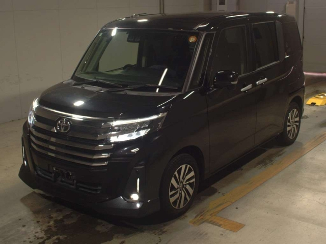 TOYOTA ROOMY 2021