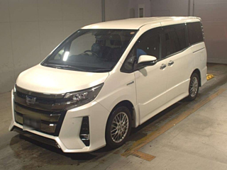 TOYOTA NOAH 2020