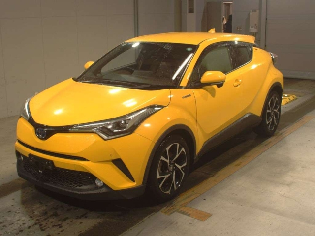 TOYOTA C-HR 2016