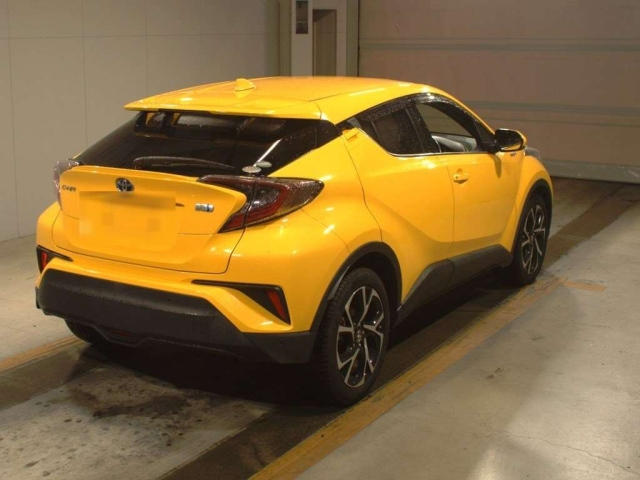 TOYOTA C-HR 2016