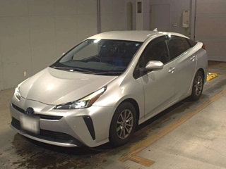 TOYOTA PRIUS 2021