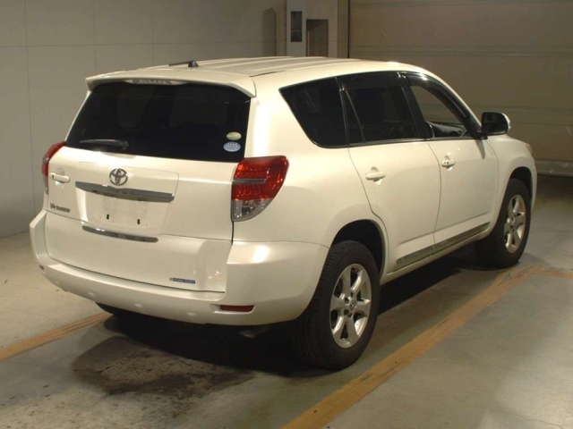 TOYOTA VANGUARD 2011