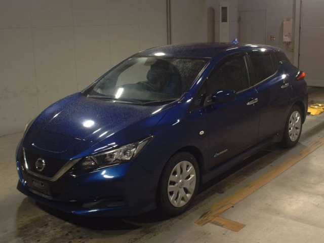 NISSAN LEAF 2018