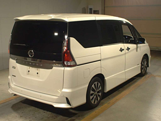 NISSAN SERENA 2019