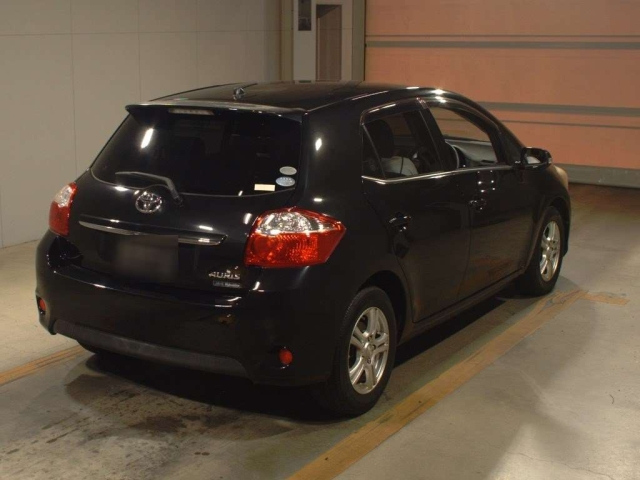 TOYOTA AURIS 2010
