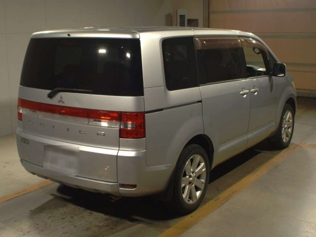 MITSUBISHI DELICA D5 2008