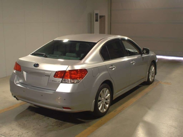SUBARU LEGACY B4 2011