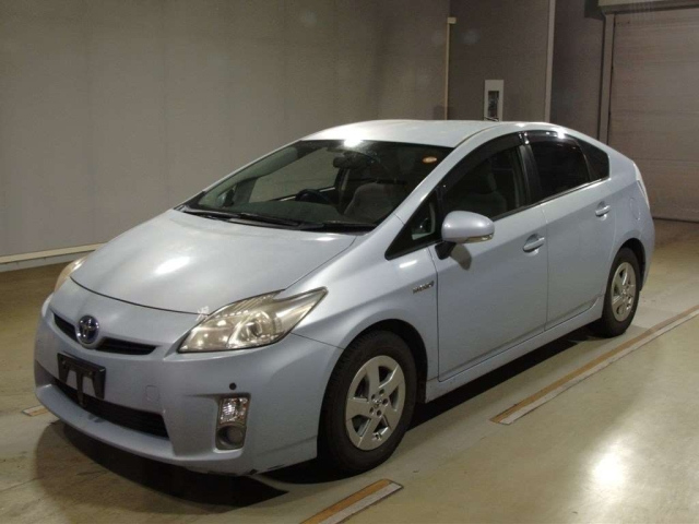 TOYOTA PRIUS 2010