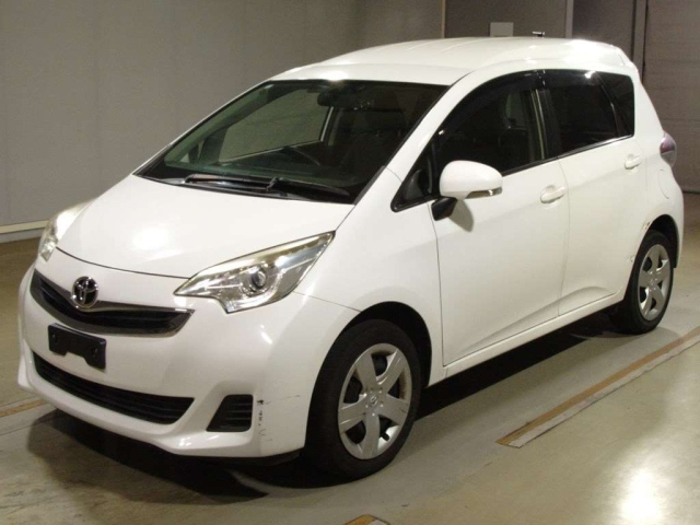 TOYOTA RACTIS 2016