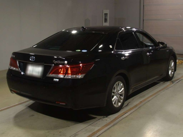 TOYOTA CROWN 2013