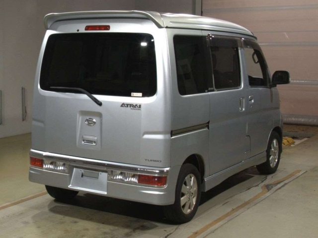DAIHATSU ATRAI WAGON 2011