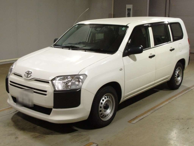 TOYOTA PROBOX 2020