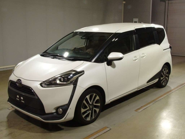 TOYOTA SIENTA 2016