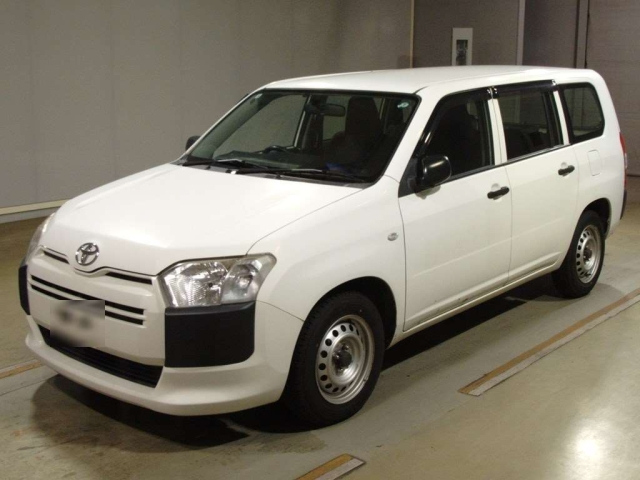 TOYOTA SUCCEED 2016