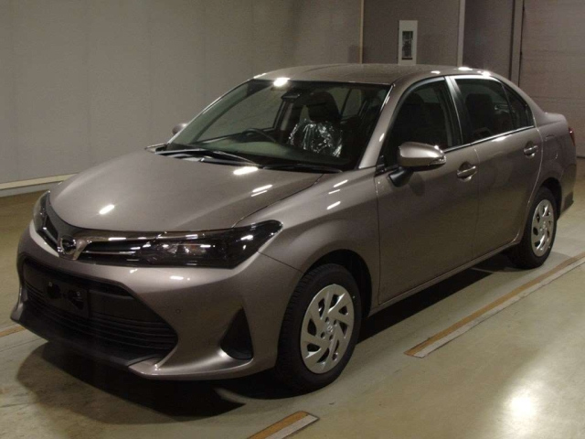 TOYOTA COROLLA AXIO 2025