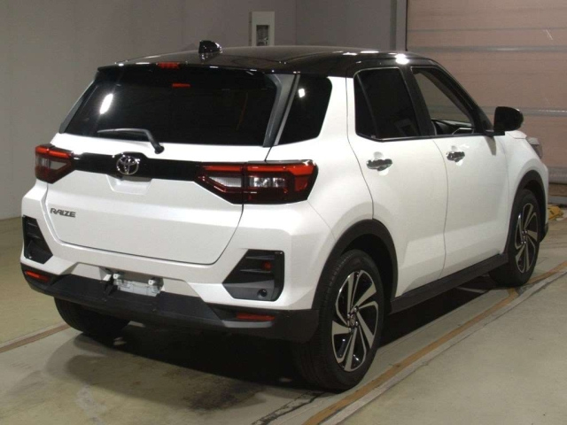 TOYOTA RAIZE 2021