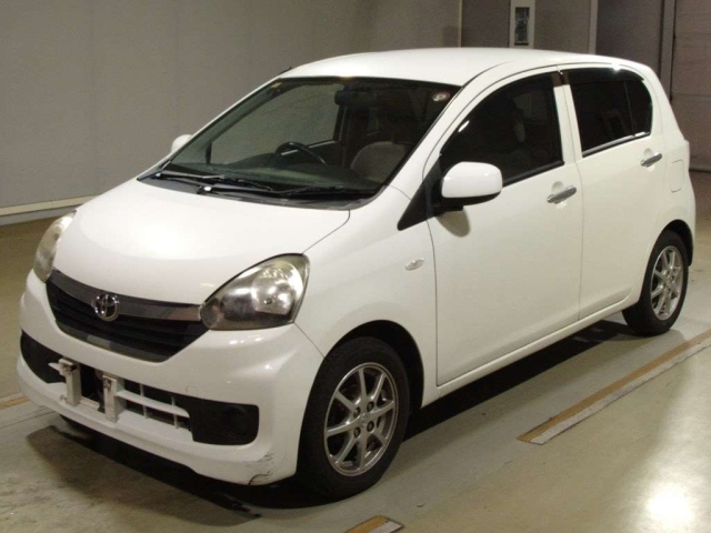 TOYOTA PIXIS EPOCH 2014