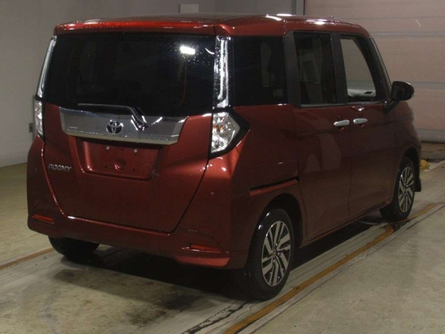 TOYOTA ROOMY 2023