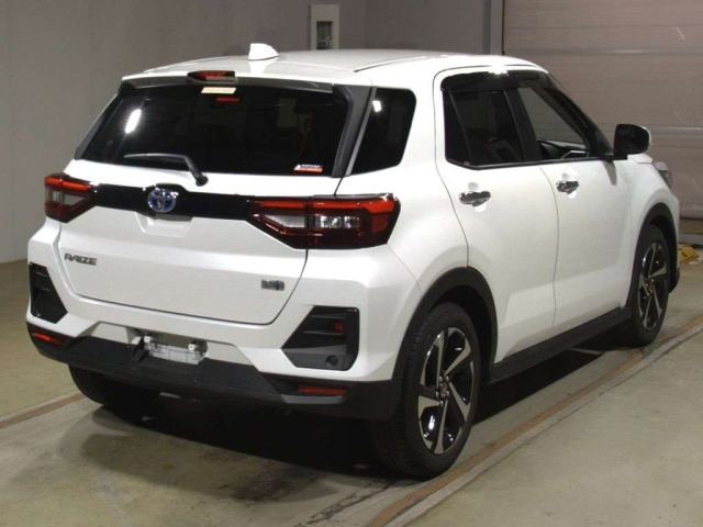 TOYOTA RAIZE 2022