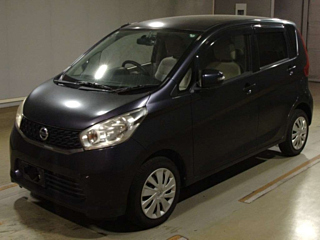 NISSAN DAYZ 2013
