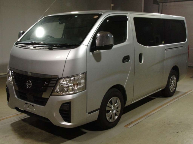NISSAN CARAVAN 2023