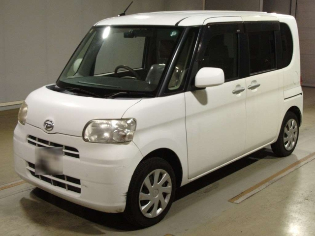 DAIHATSU TANTO 2012