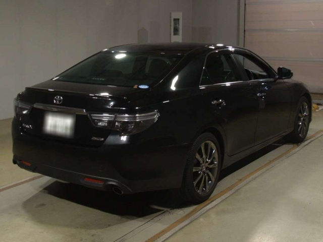TOYOTA MARK X 2019