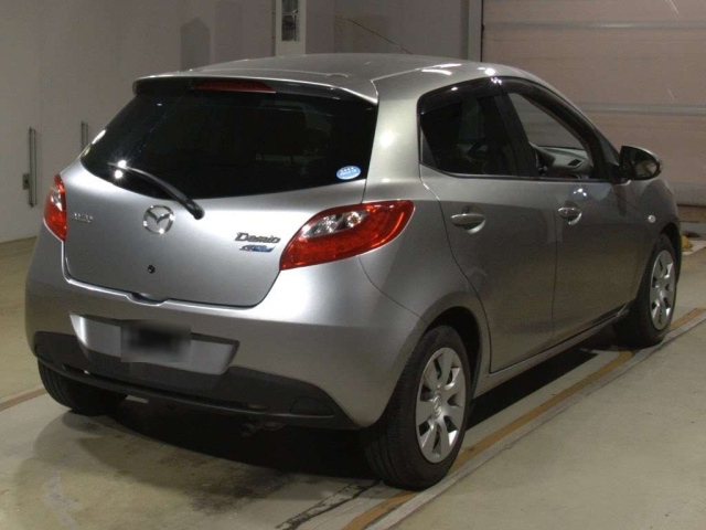 MAZDA DEMIO 2012
