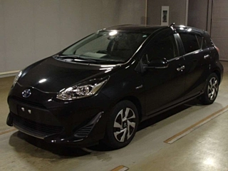 TOYOTA AQUA 2019