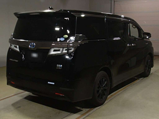 TOYOTA PRIUS ALPHA 2015