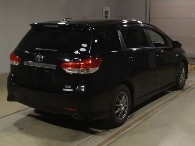 TOYOTA WISH 2009