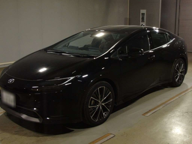 TOYOTA PRIUS 2025