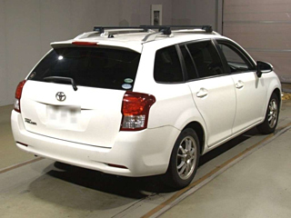 TOYOTA COROLLA FIELDER 2013