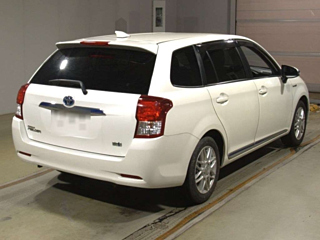 TOYOTA COROLLA FIELDER 2013