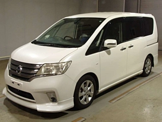 NISSAN SERENA 2013