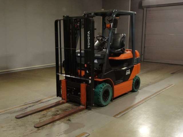 TOYOTA FORKLIFT 2022