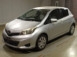 TOYOTA VITZ 2012