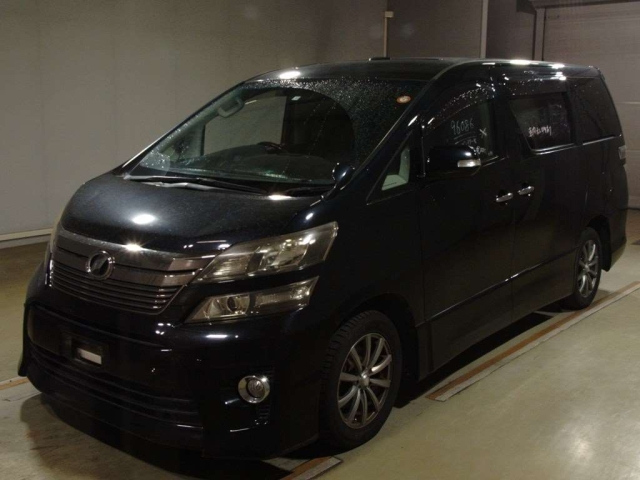 TOYOTA VELLFIRE 2011