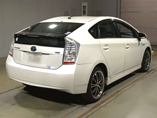 TOYOTA PRIUS 2011