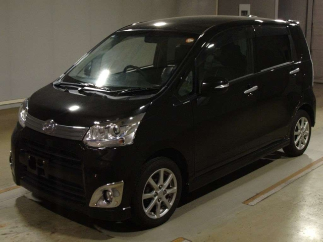 DAIHATSU MOVE 2011