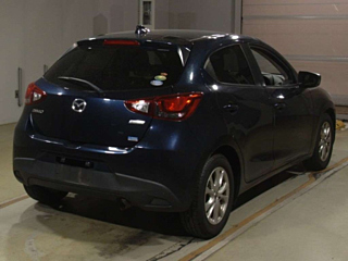 MAZDA DEMIO 2015