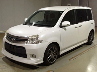 TOYOTA SIENTA 2012