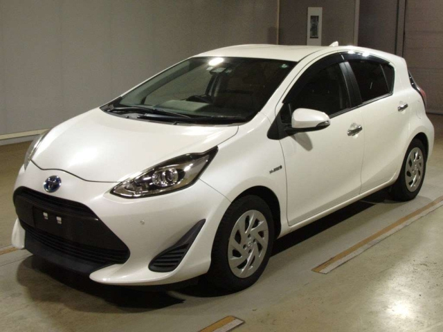 NISSAN SERENA 2013