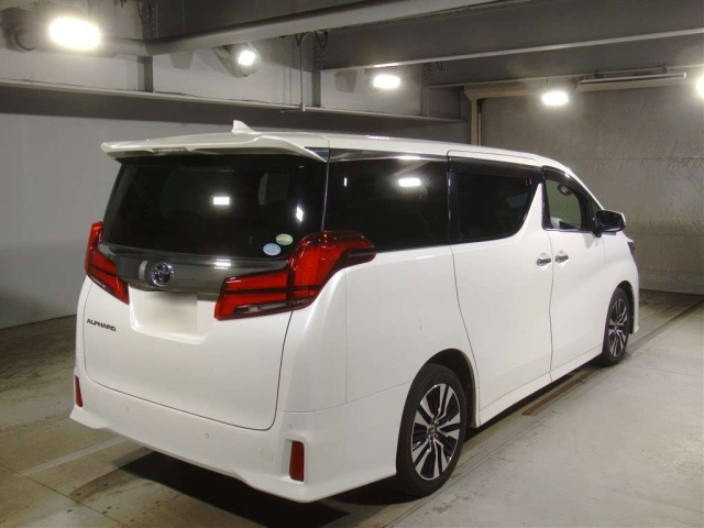 TOYOTA ALPHARD 2018
