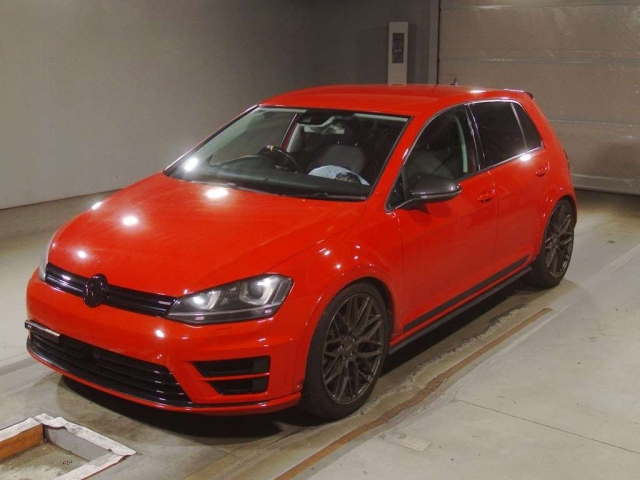 VOLKSWAGEN GOLF 2014