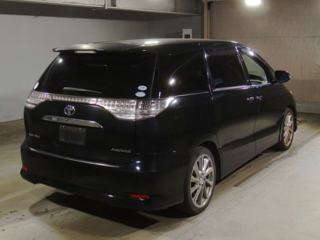 TOYOTA ESTIMA 2010